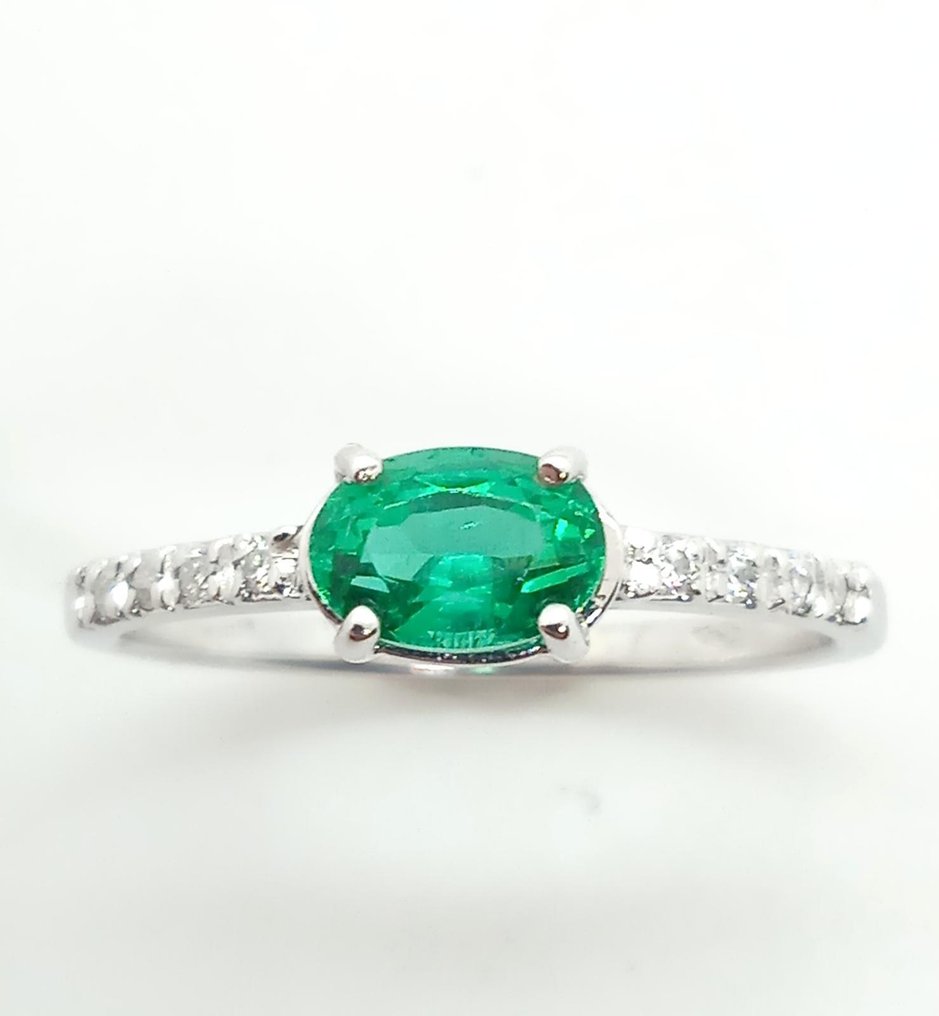 Fără preț de rezervă - Inel - 18 ct. Aur alb Smarald - Diamant #1.0