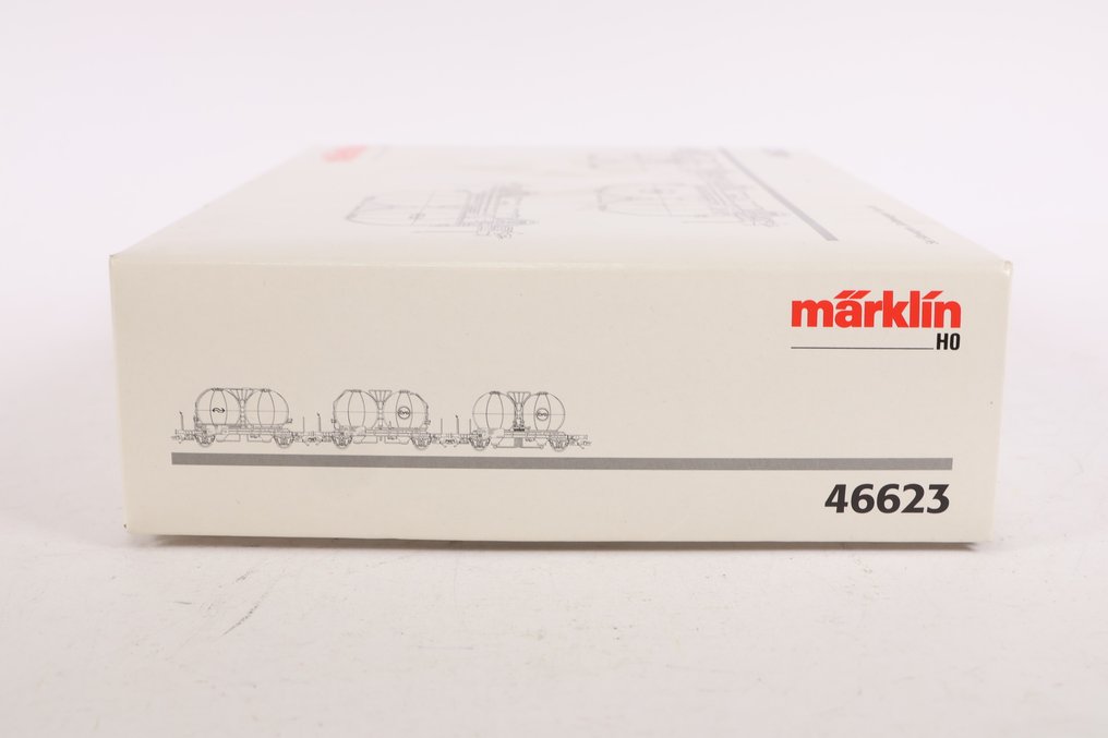 Märklin H0 - 46623 - Ensemble de wagons de marchandises pour trains miniatures (1) - Ensemble de trois silowagons 'Bollenwagens' - NS #3.2