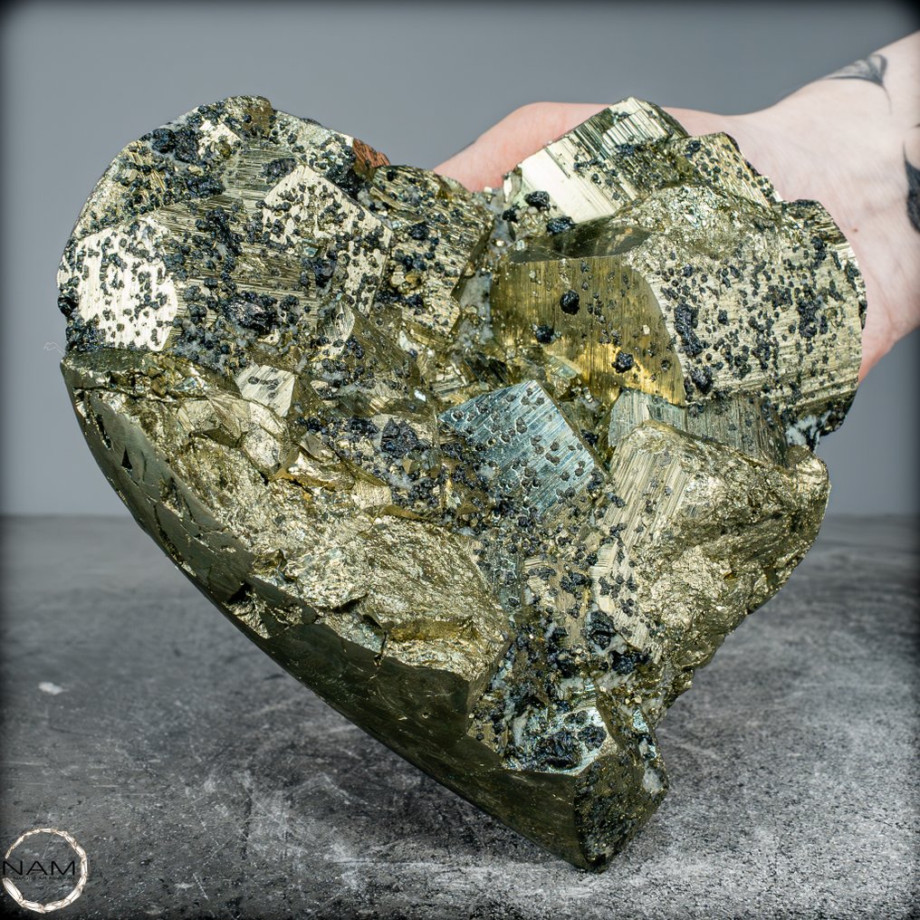 Rare Natural Golden Cube Crystal Pyrite Heart- 1253.52 g #1.0
