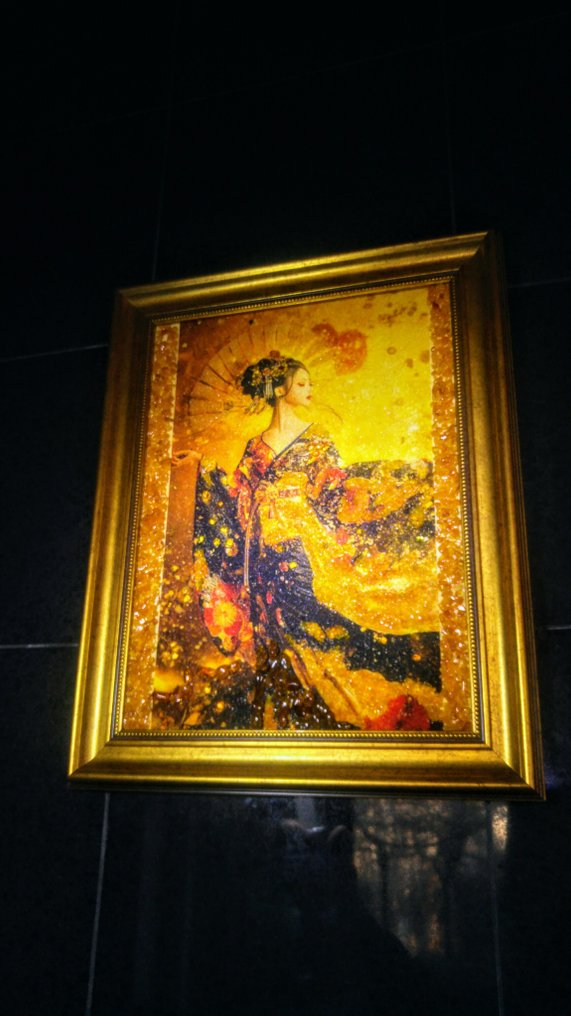 Amber Angel - Geisha Relief picture - Baltic Amber - New collection - Height: 48 cm - Width: 38 cm- 1200 g #2.1