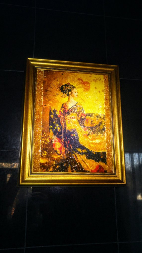 Amber Angel - Geisha Relief picture - Baltic Amber - New collection - Height: 48 cm - Width: 38 cm- 1200 g #1.0