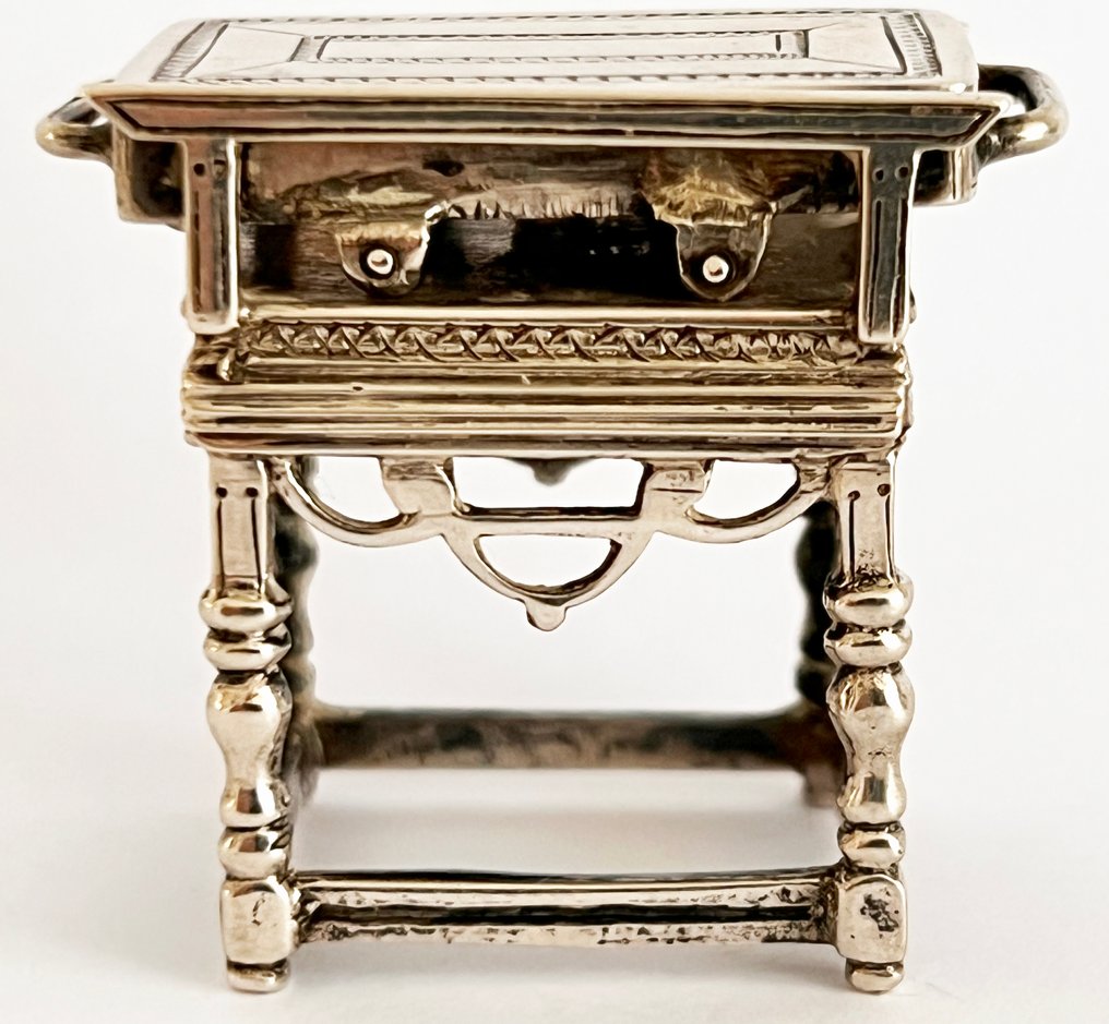 Statuetta in miniatura - Hollands zilveren miniatuur van een mangel (schaars) 1865 - .833 argento #1.0