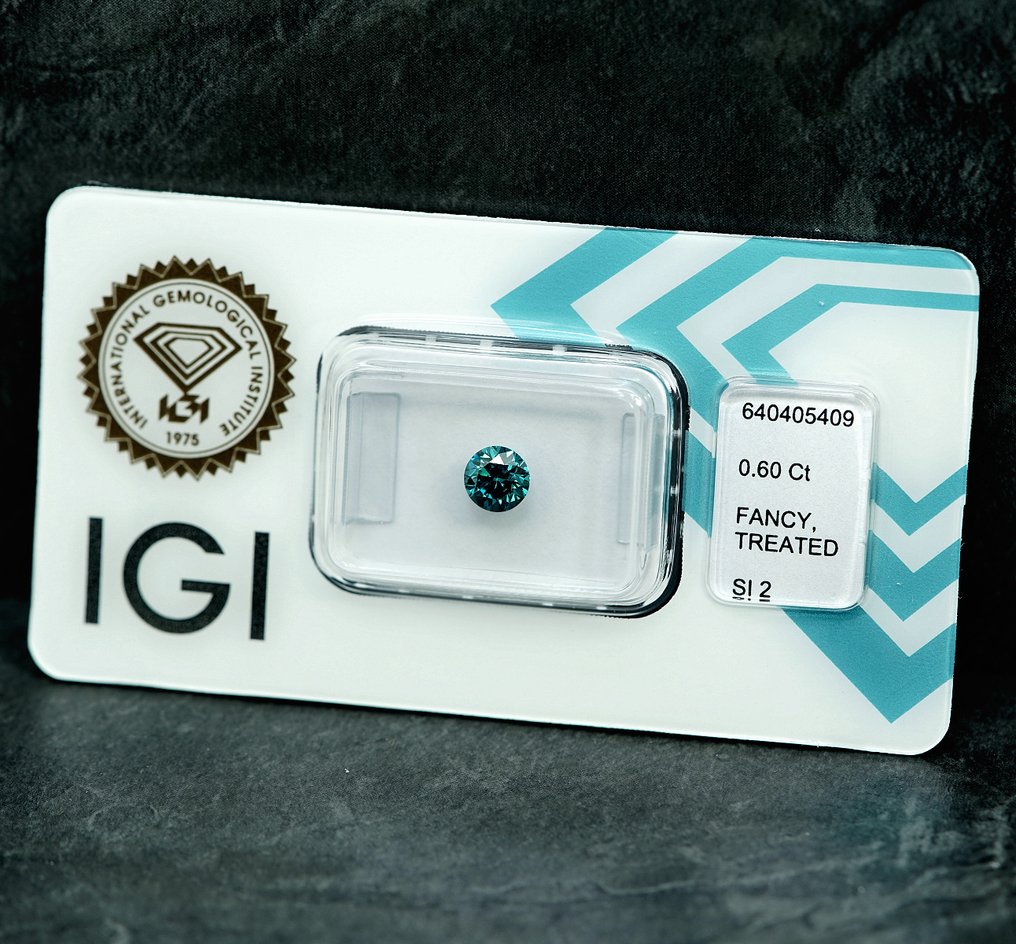 1 pcs Diamant  (Fargebehandlet)  - 0.60 ct - SI2 - Det internasjonale gemologiske institutt (IGI) #4.3