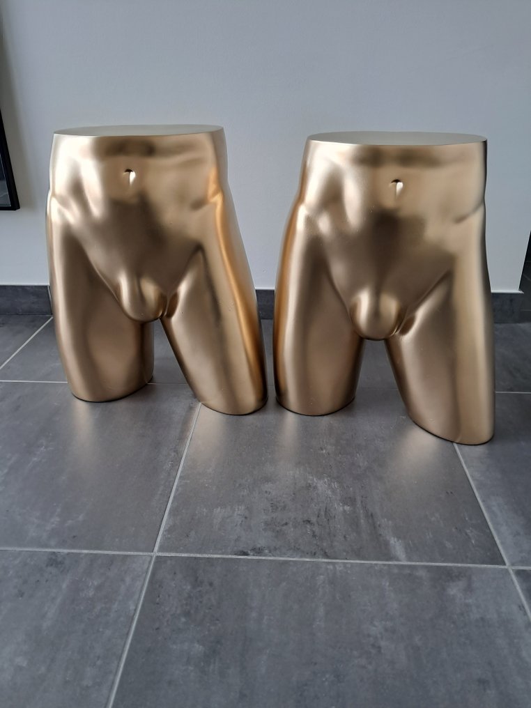 Hans Boodt - Tables gigognes - Résine, Polyester - Deux tables d'appoint #2.1