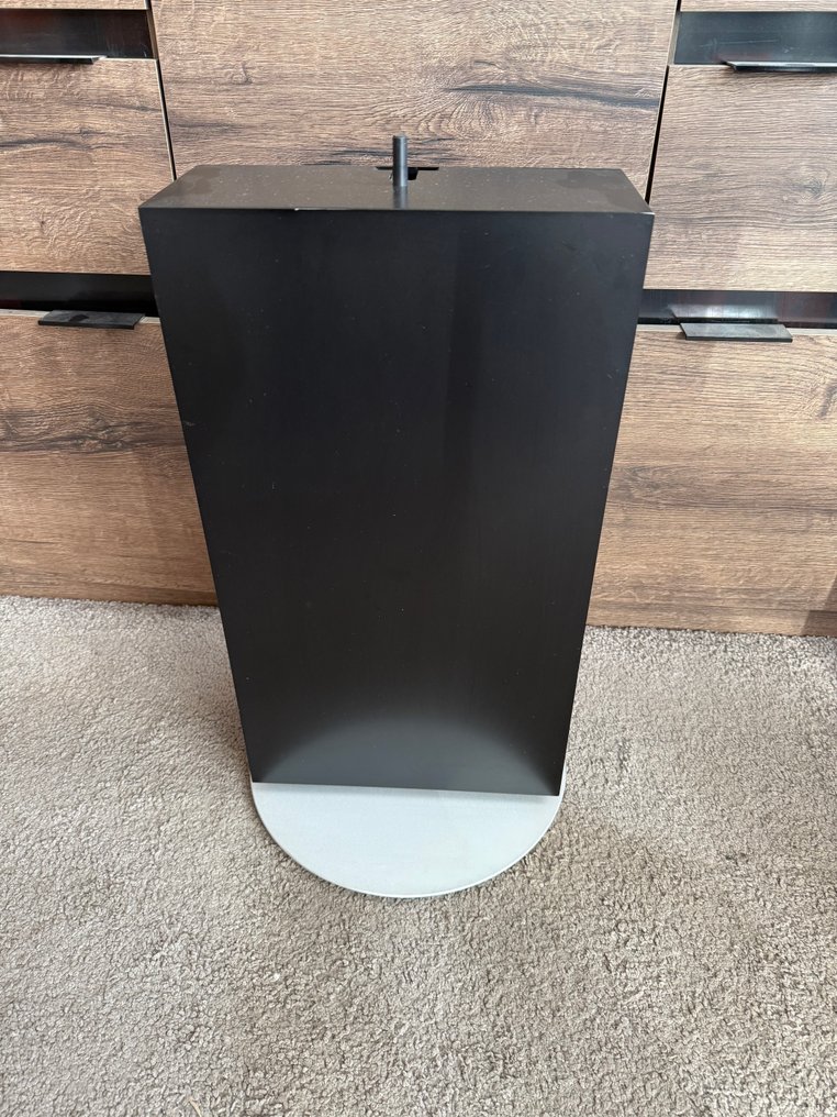 Bang & Olufsen - CD Cabinet - Glossy black. CD player #1.0