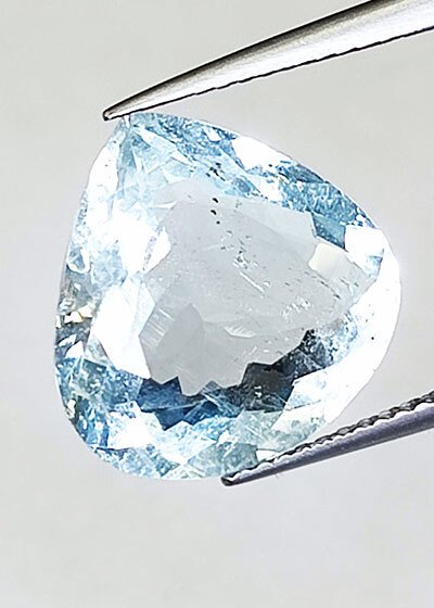 1 pcs  Aquamarine  - 6.42 ct - Instituto Gemólogico Español (IGE) #3.2