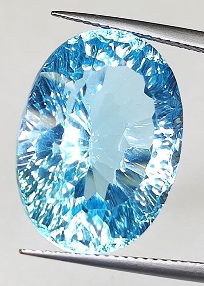 Azul Topacio  - 26.16 ct - Instituto Gemólogico Español (IGE) - Millenium Special Cut #1.0