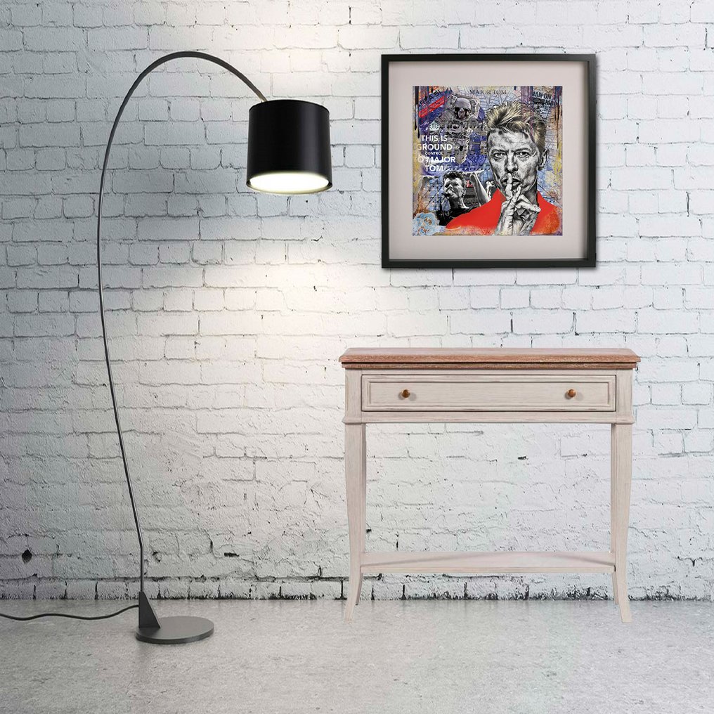 Luc Best - "Bowie - Ground Control" #1.0