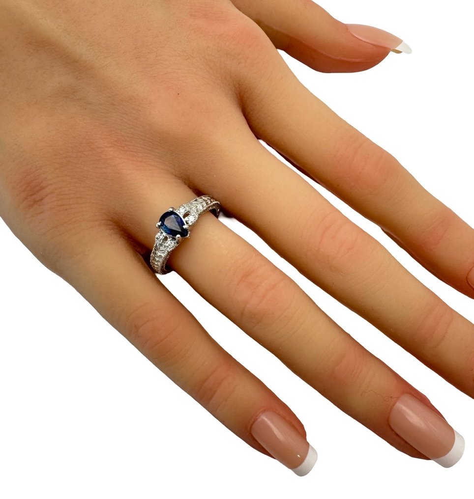 Δαχτυλίδι - 14 καράτια Λευκός χρυσός, Δαχτυλίδι από λευκόχρυσο 14K με διαμάντια και σάπφειρους. -  0.10ct. tw. Διαμάντι (Φυσικό)  #1.0