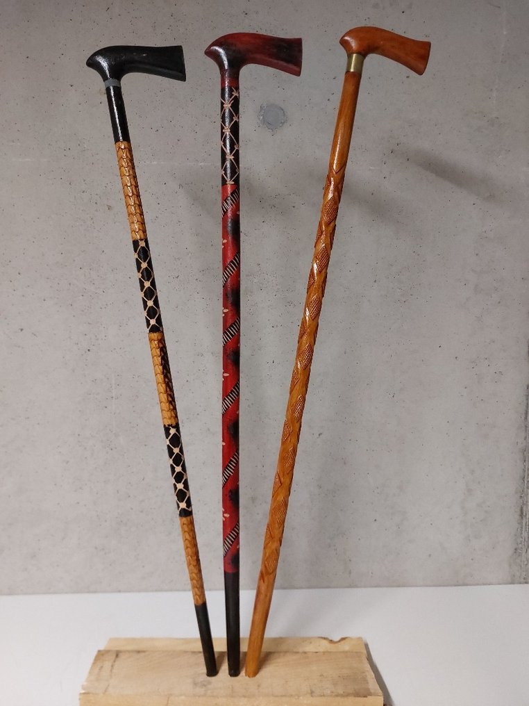 Stokk  (3) - Tre #1.0