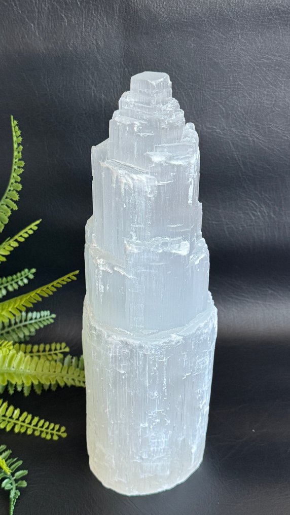 Impressive XXL Selenite tower with lighting – magical light display made from natural crystal - Height: 32 cm - Width: 10 cm- 3646 g - (1) #1.0