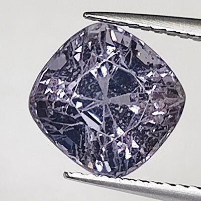 1 pcs  Μωβ, Βιολετί Σπινέλιος  - 3.95 ct - Instituto Gemólogico Español (IGE) #2.1