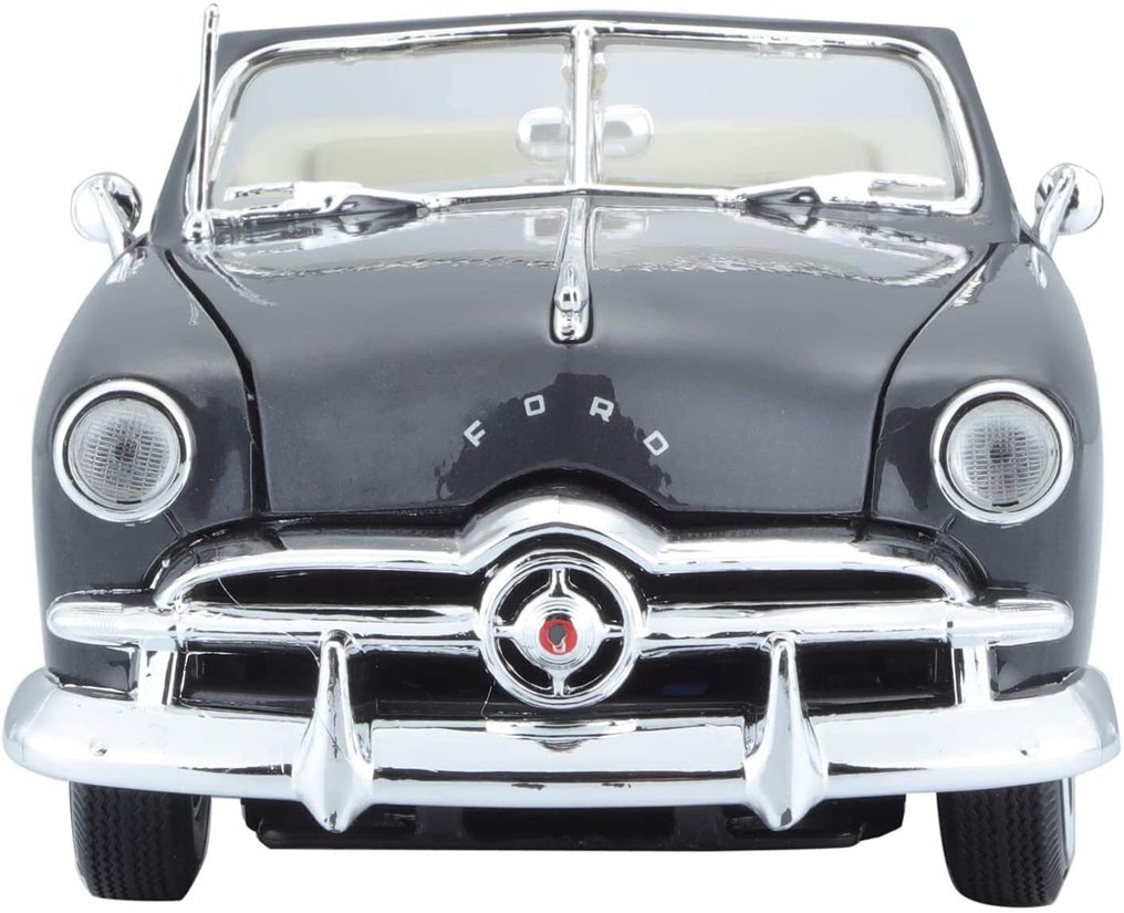 Maisto Special Edition 1:18 - Model cabriolet - Ford 1949 - Diecast model with 4 openings #2.1