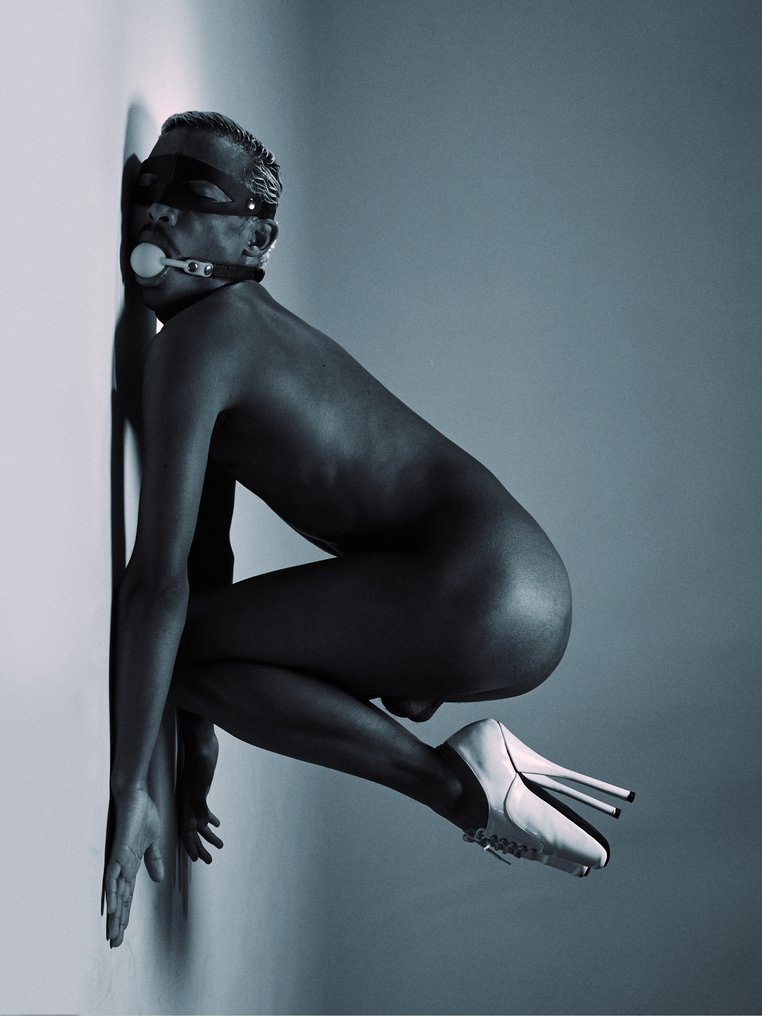 Dominik Valvo - Velvet Bound #1 #1.0