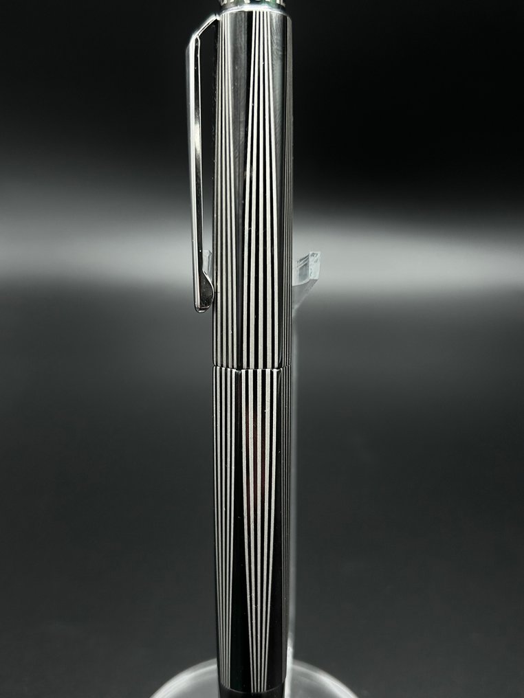 Caran d'Ache - RNX 316 PVD Negro - Fountain pen #1.0