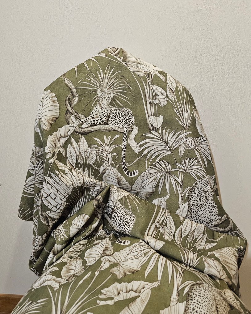 Eksklusivt stoff 'Jungle Paradise' olivengrønt, Jaguaro - 300x280cm - Artmaison kunstnerisk design - Tekstil  - 300 cm - 280 cm #1.0