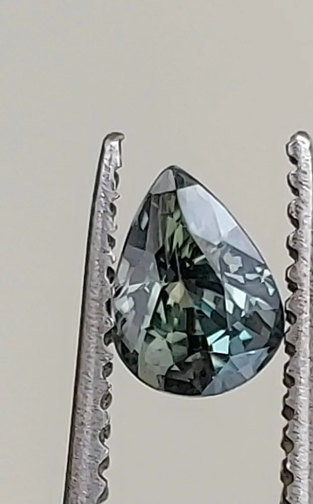 Sapphire  - 1.03 ct - Antwerp Laboratory for Gemstone Testing (ALGT) #3.2