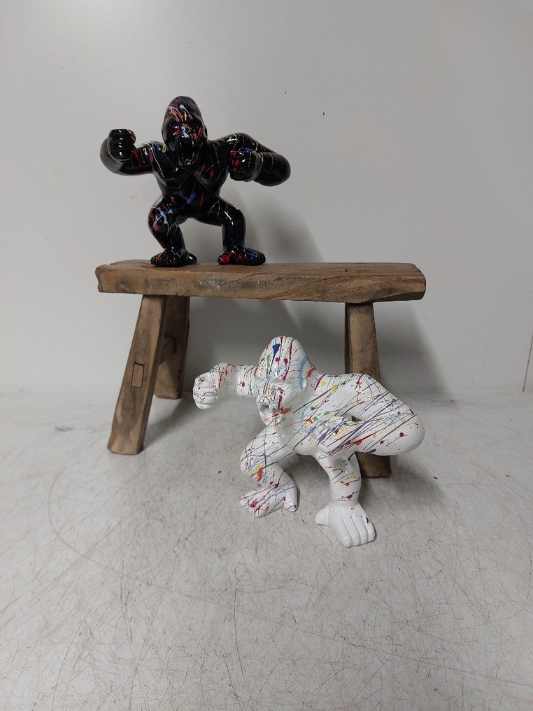 Beeld, set of 2 roaring monkeys fine paint finish - 16 cm - polyresin #3.2