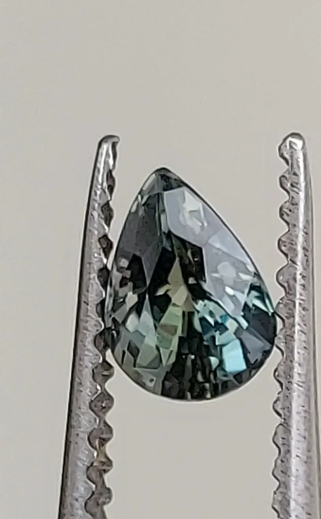Sapphire  - 1.03 ct - Antwerp Laboratory for Gemstone Testing (ALGT) #4.3