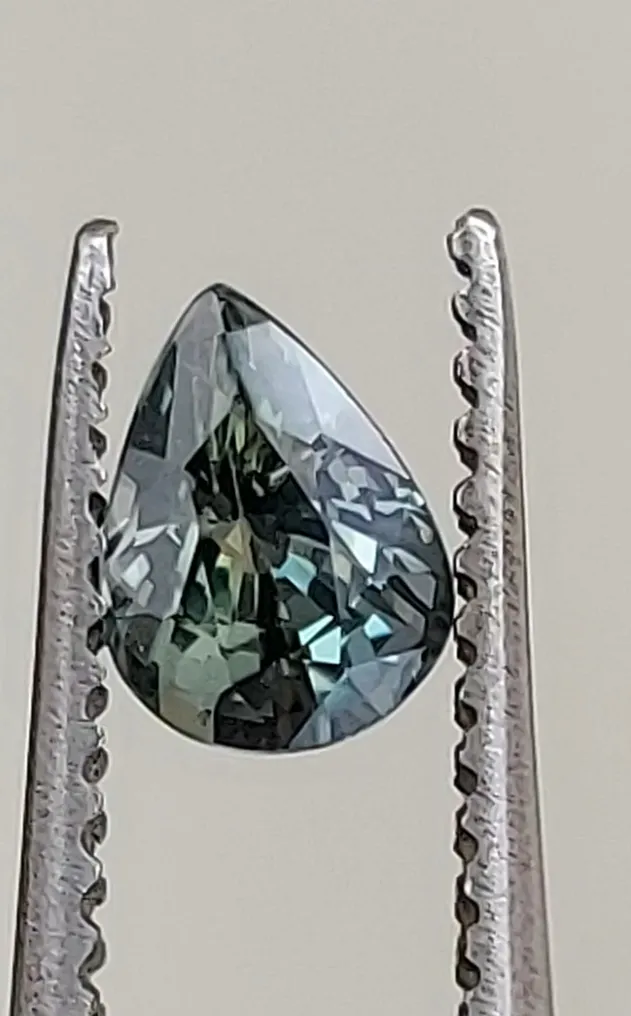 Sapphire  - 1.03 ct - Antwerp Laboratory for Gemstone Testing (ALGT) #1.0