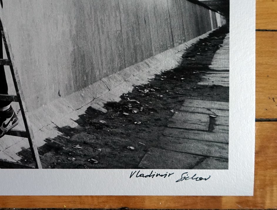 Vladimir Sichov - Keith Haring sur le mur de Berlin #1.0