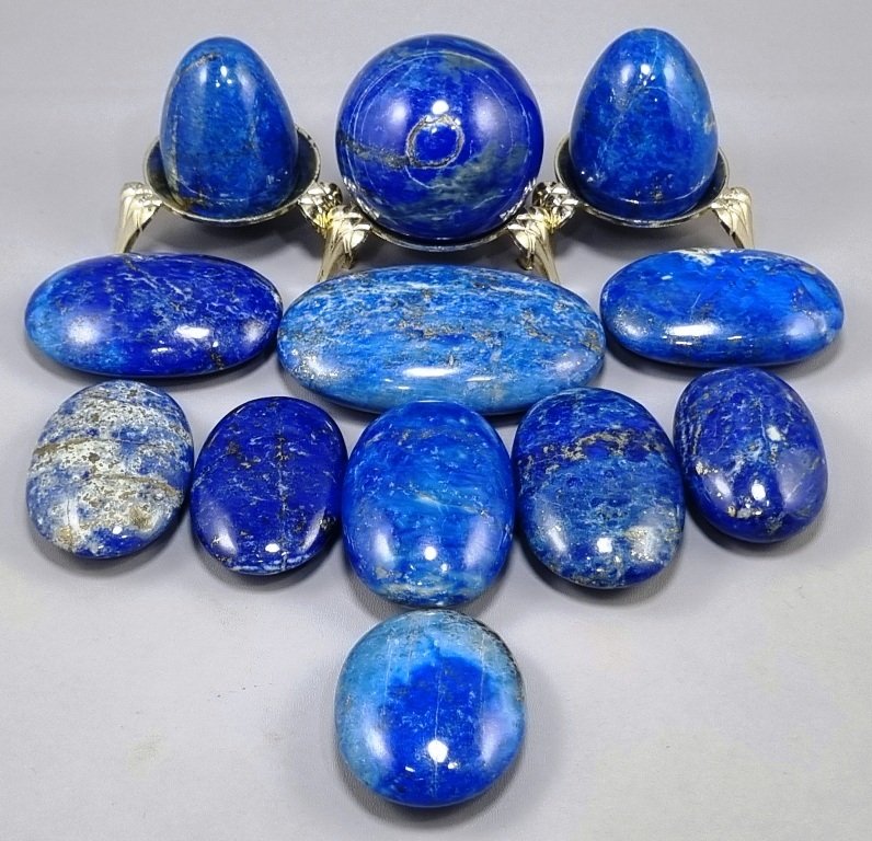 AAA Lapis Lazuli Gemstone Sphere, Eggs & Cabochons - Height: 51 mm - Width: 34 mm- 1007 g - (12) #1.0