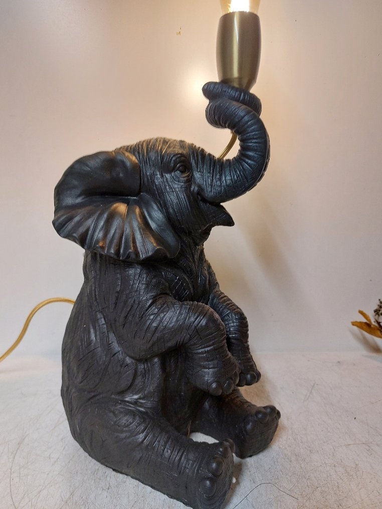 Statue, olifant met lamp - 44 cm - polyresin #1.0