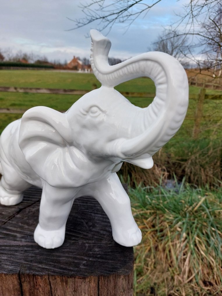 Statuie, olifant in witte chrome kleur - 32 cm - stâncă #4.3