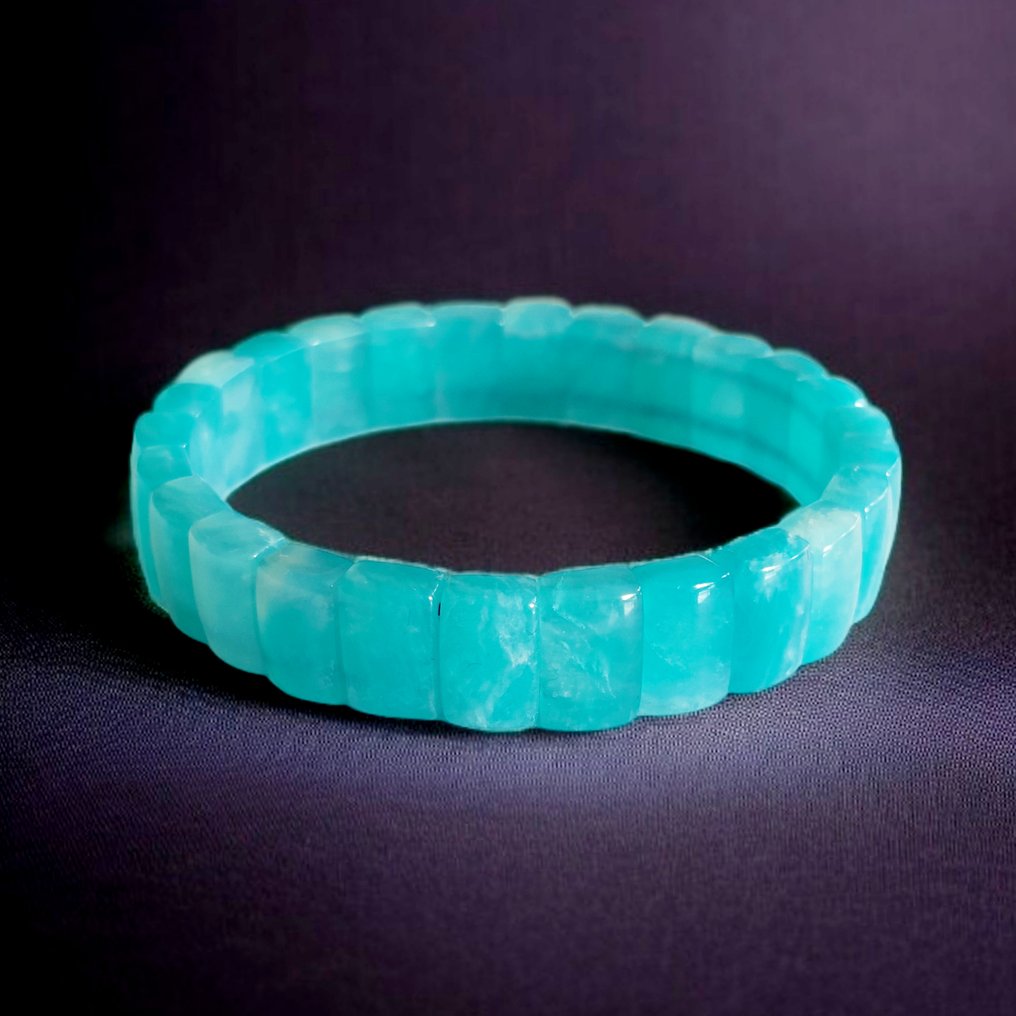 天然未处理的孔雀石。 亮丽的手链。高品质的。 - 高度: 1 cm - 宽度: 0.5 cm- 23 g #1.0