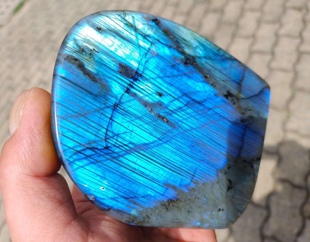 Λαμπραδορίτης Ελεύθερη μορφή - Ύψος: 10.5 cm - Πλάτος: 10 cm- 605 g - (1) #2.1