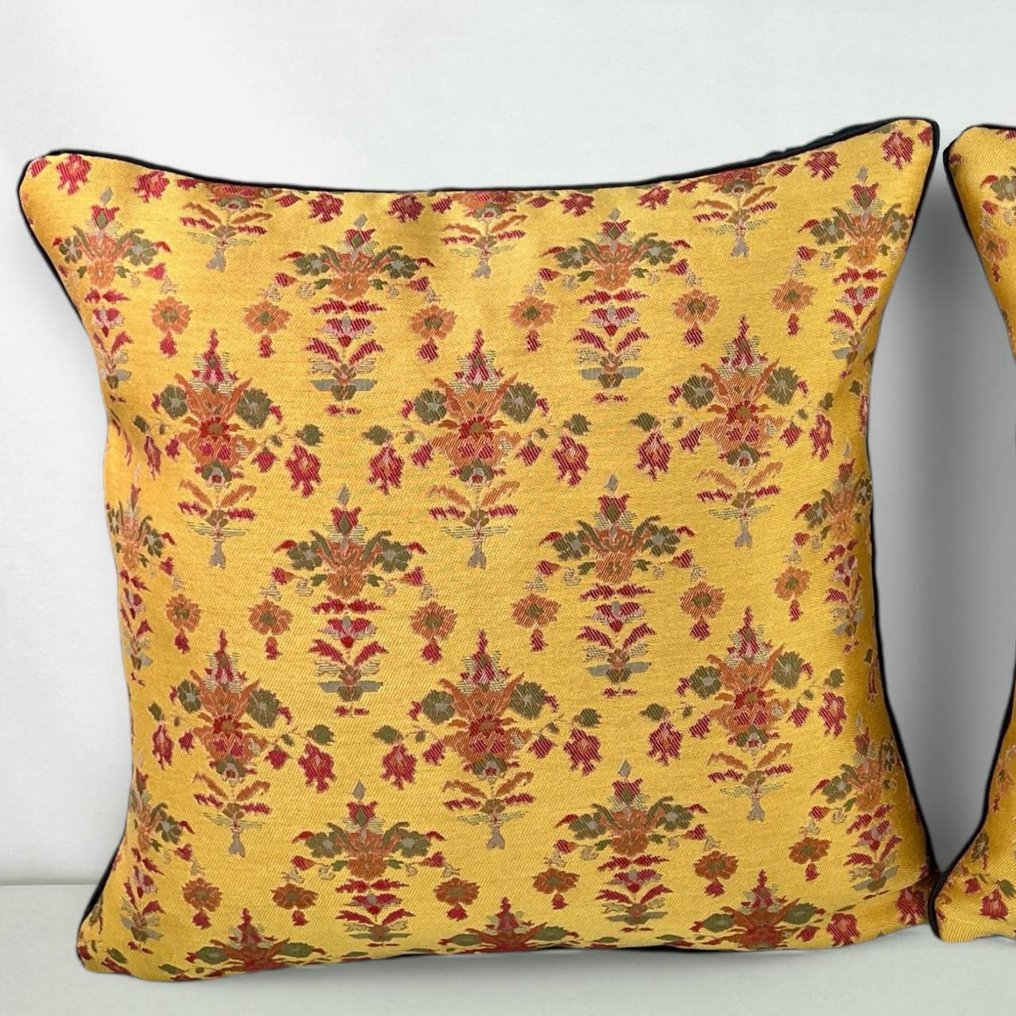 New pair of cushions made with ETRO Home fabric - Kudde #2.1