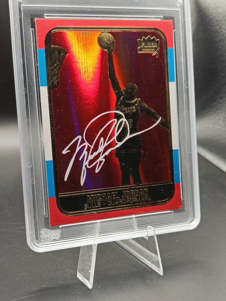 1998 Fleer EX-2000 23 KT Gold Michael Jordan Autographed card, Serialised card, 23KT Gold - WCG 10 - 1 Graded card #2.1