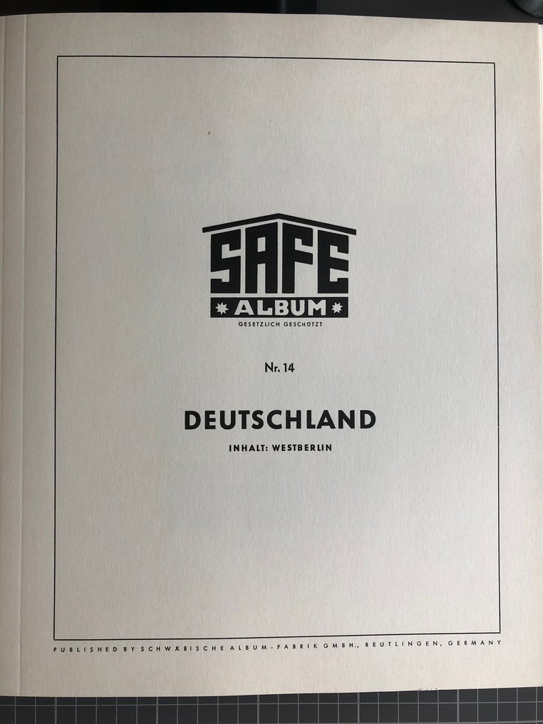 柏林 1960/1990 - SAFE 预印相册中的完整薄荷收藏，包括小册子邮票 #1.0