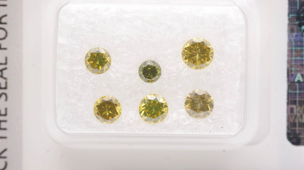Ingen mindstepris - 6 pcs Diamant  (Farvebehandlet)  - 1.01 ct - Rund - SI1, I1 - Gem Report Antwerp (GRA) #1.0