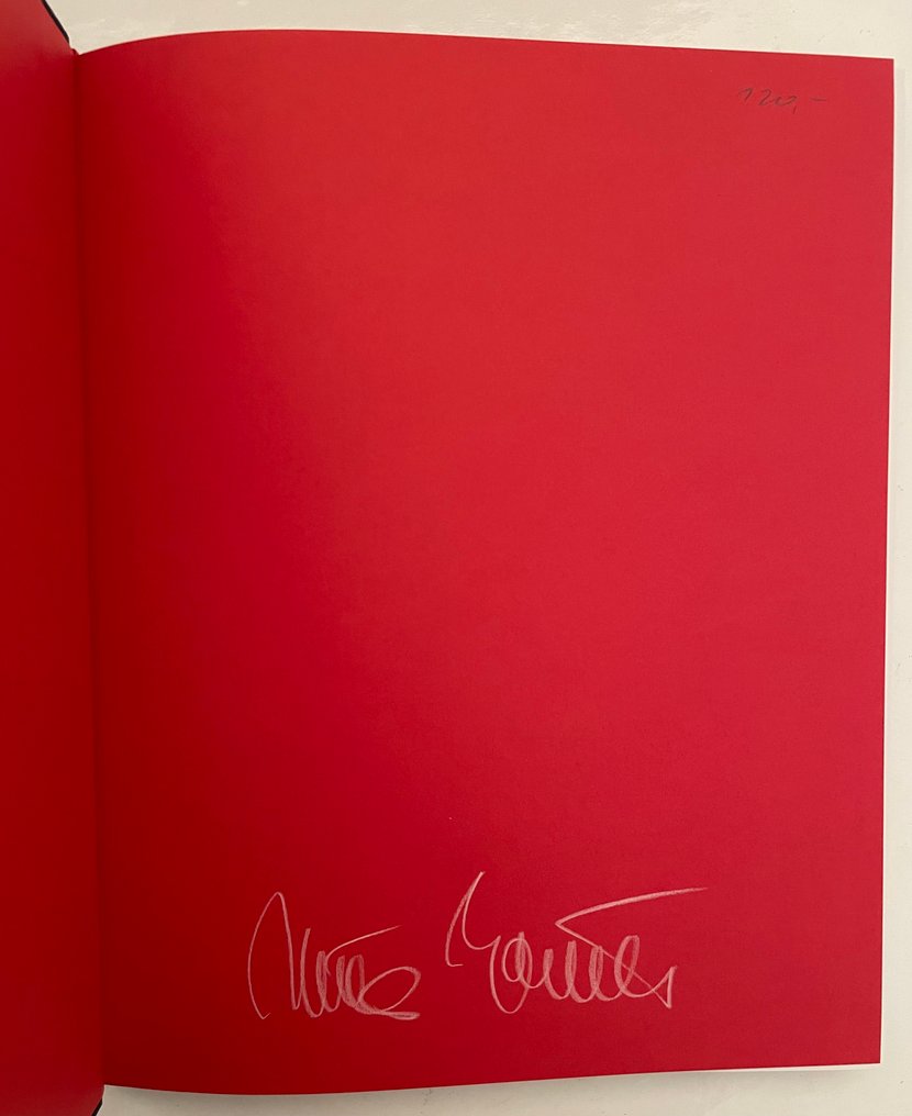 Signed & New; Miron Zownir - NYC Rip - 2015 #1.0