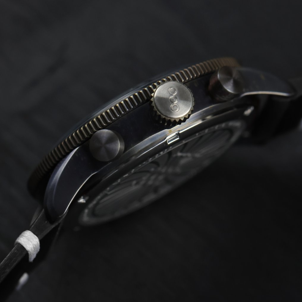 Out of Order - Pilot Cronografo - Nincs minimálár - OOO.001-28.RO.NE. - Uniszex - 2020+ #3.2