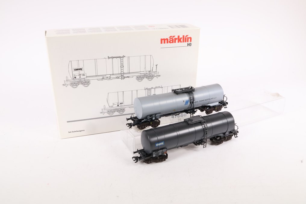 Märklin H0 - 47886 - Set di vagoni merci di modellini di treni (1) - Set di due pezzi di ketelwagens, MCN e Convoy - NS #1.0