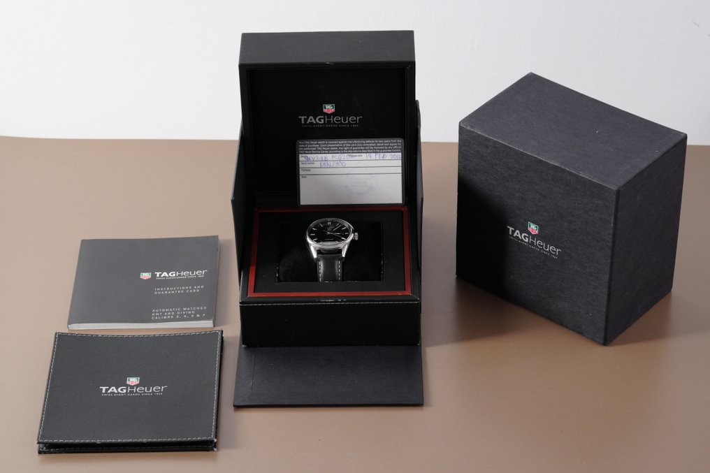 TAG Heuer - Carrera Calibre 5 - WV211B-1 - Men - 2010-2020  #2.1
