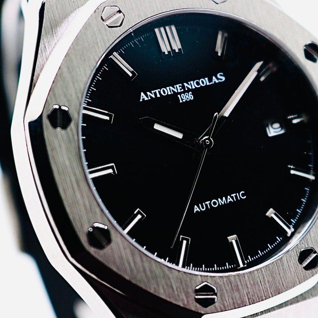 Antoine Nicolas 1986 - Cannes - No reserve price - Unisex - 2020+ #1.0