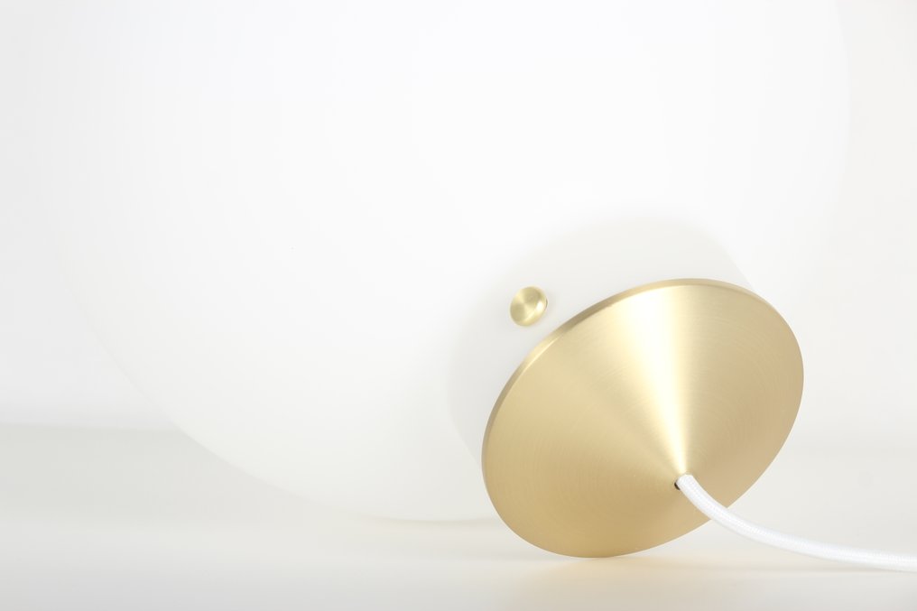 Nordlux - Bønnelycke MDD - 吊顶灯 - Raito 30 Round - 蛋白石白色与黄铜 - 玻璃, 金属 #4.3