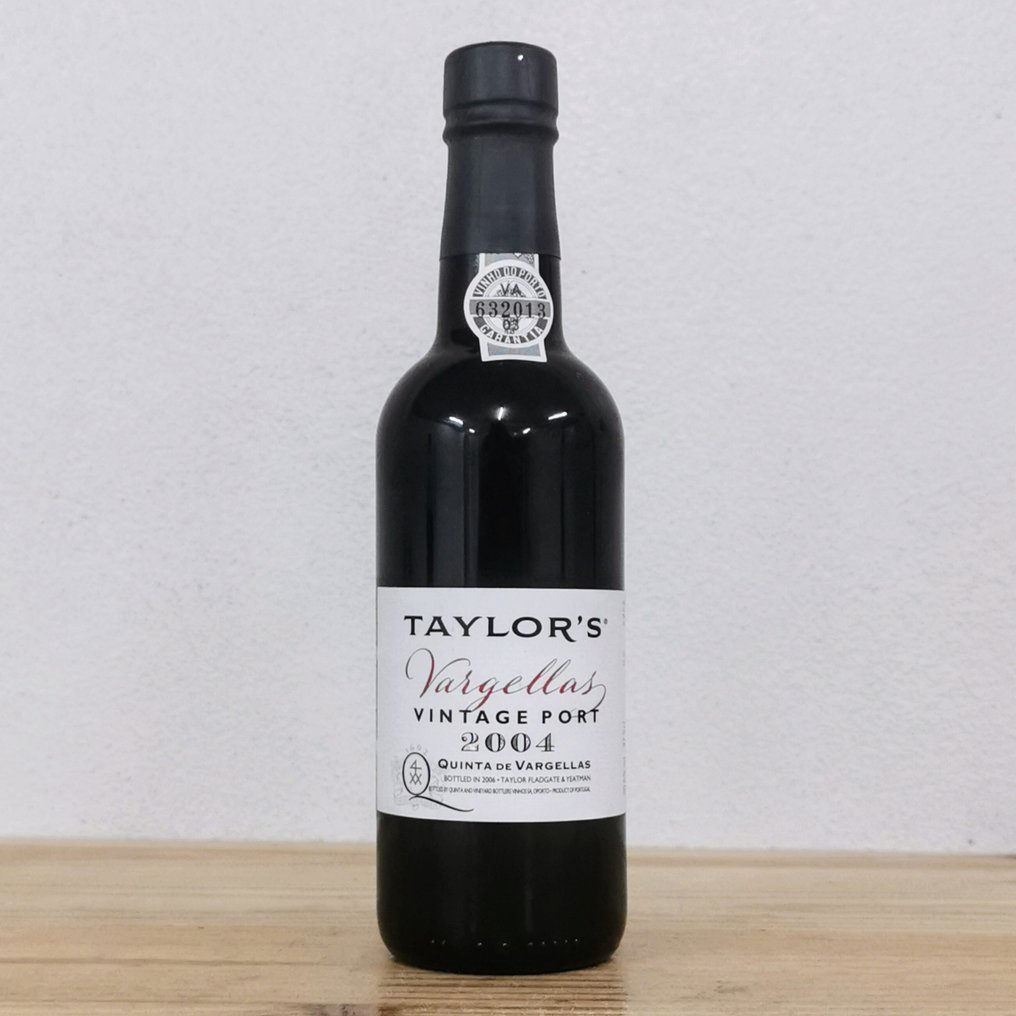 2004 , 2015 e 2022 Taylor's Quinta de Vargellas - Vintage Port -  Πόρτο  - 3 Half Bottles (0.375L) #1.0