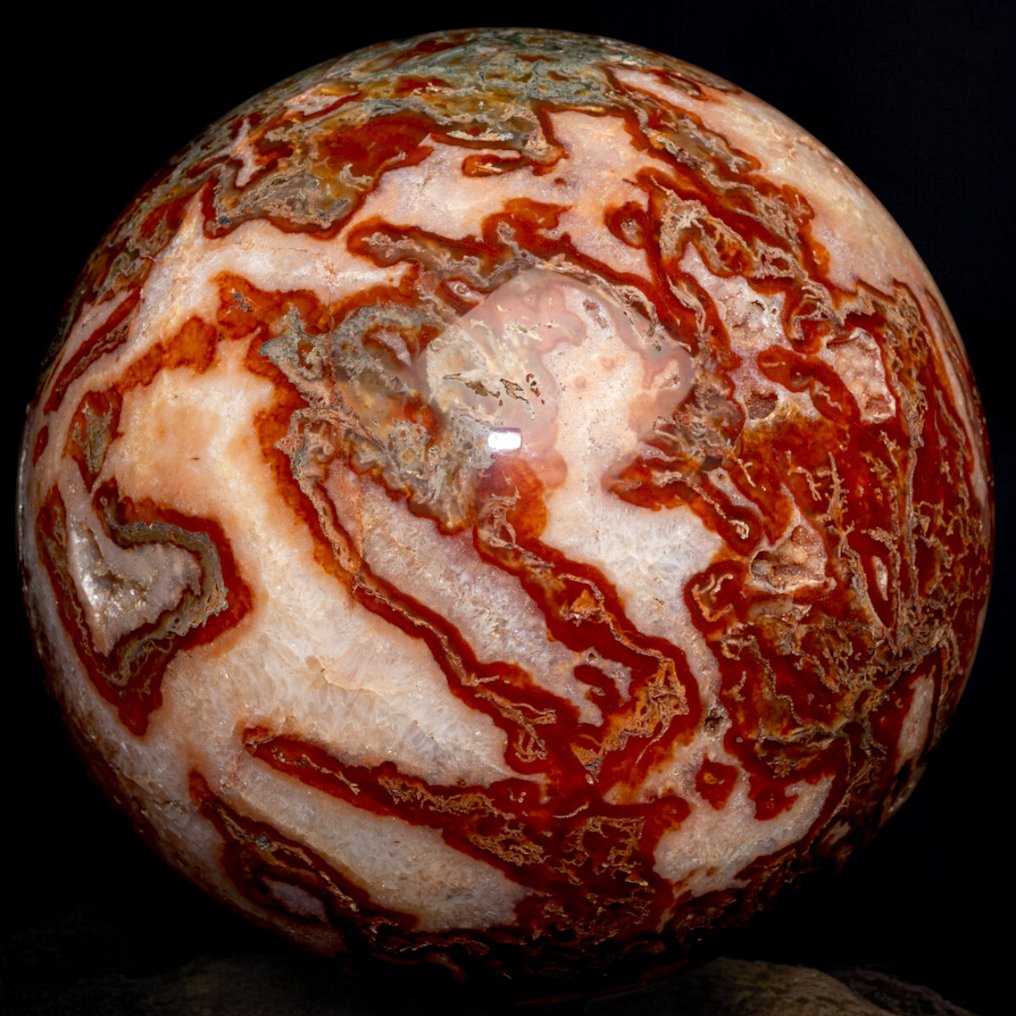 Red Variant Moss Agate Sphere. - Height: 125 mm - Width: 125 mm- 2777 g #4.3