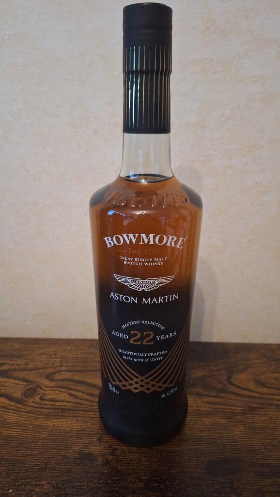 Bowmore 22 years old Aston Martin Masters' Selection Edition 2  - 70cl #1.0