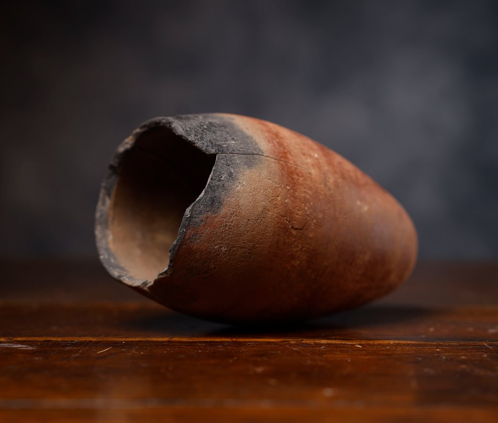 Αρχαία Αίγυπτος Προδυναστικό αγγείο με μαύρο πάνω μέρος. - 14.5 cm #4.3