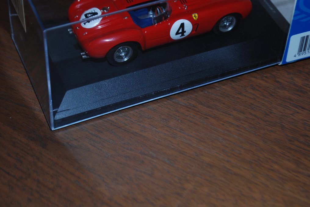 1 BBR & 4 IXO Le Mans Models 1/43 1:43 - Modellauto (15) - Ferrari #3.2