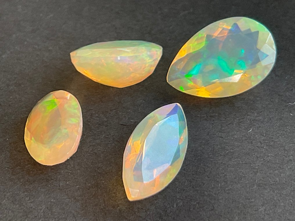 4 pcs  黄色, 橙色 蛋白石  - 4.64 ct - 安特卫普宝石检测实验室（ALGT） - 激烈 #4.3