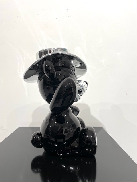 Van Apple - Bandit Bear #4.3