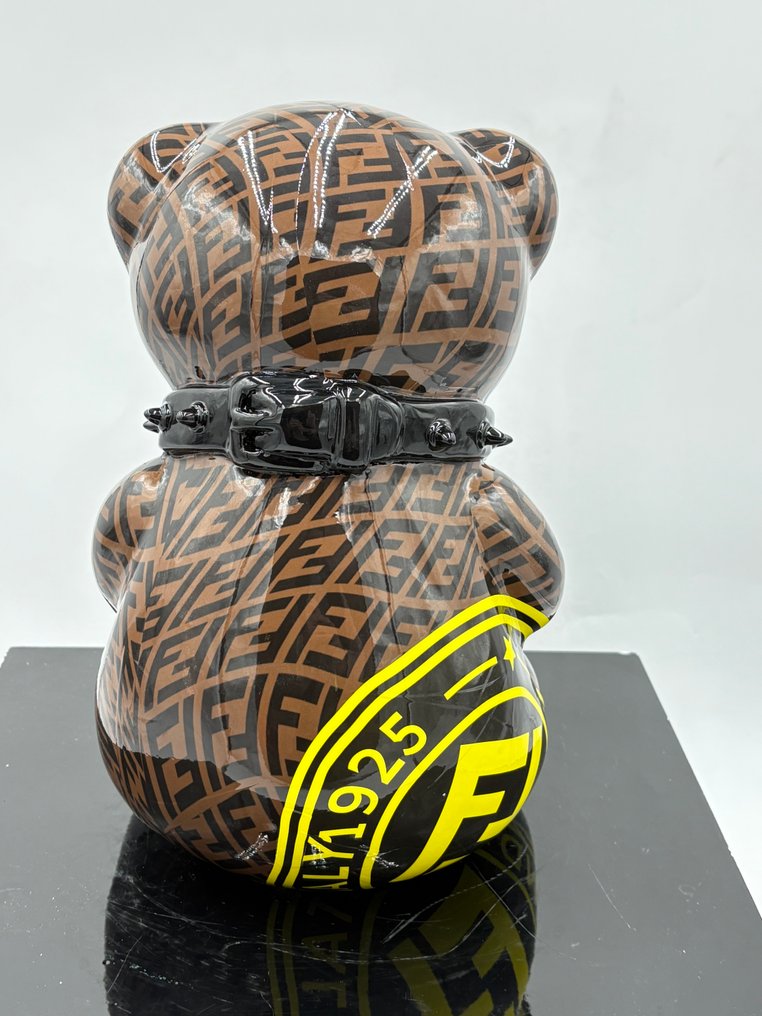 Naor - Bear fendi #3.2