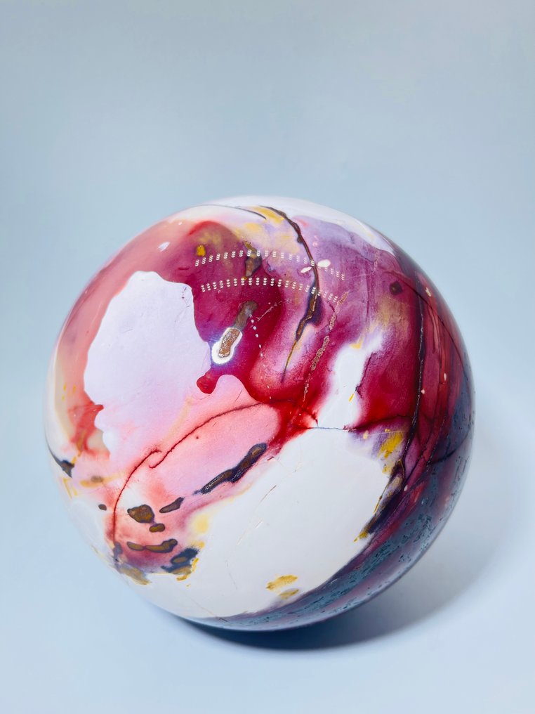 Εκθαμβωτική σφαίρα από Mookaite Jasper - Ø 180mm | Ζωντανό κόκκινο και ιβουάρ λευκό χρώμα.- 8130 g - (1) #1.0