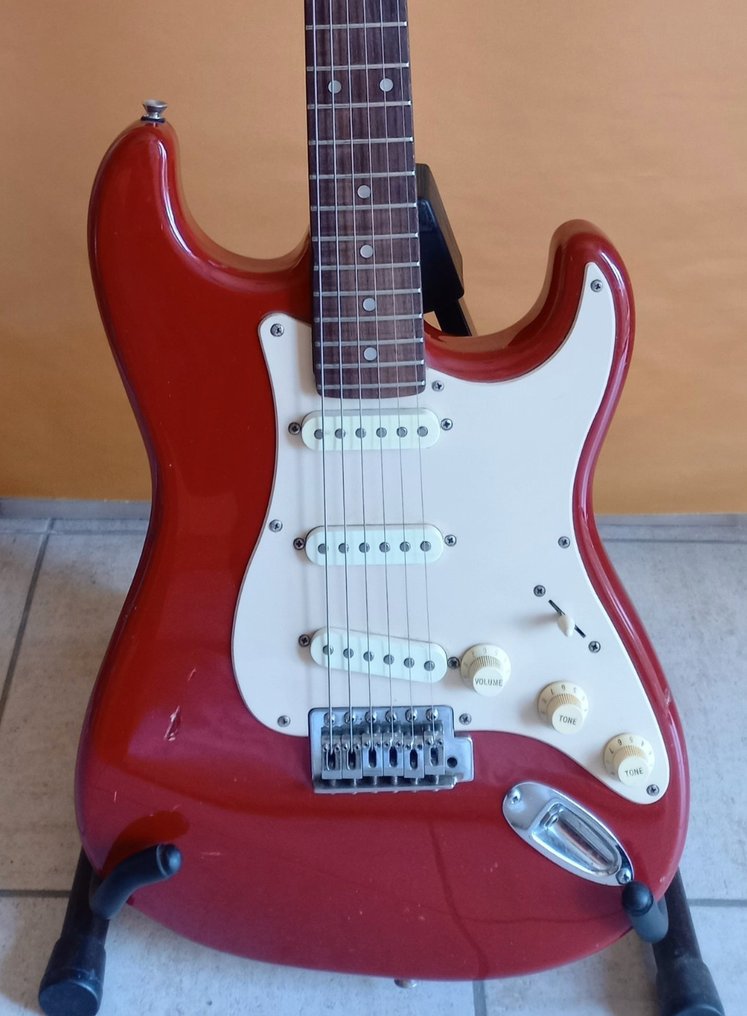 Squier - Stratocaster -  - Elgitarr - Kina - 1994 #1.0